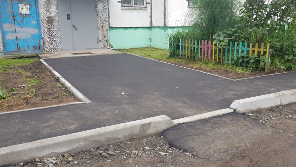 Завершены работы по проекту "Реконструкция тротуара" ТОС "Веселый двор"