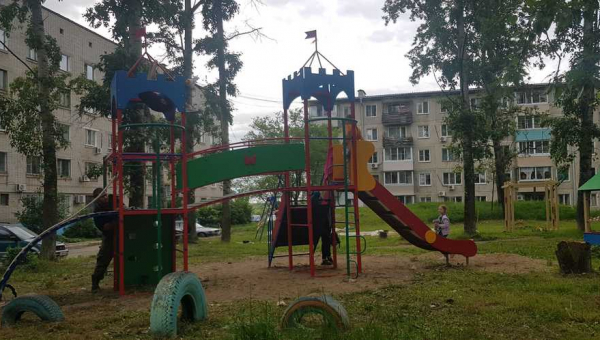 Завершена реализация проекта "Детский мир" ТОС "Озера"