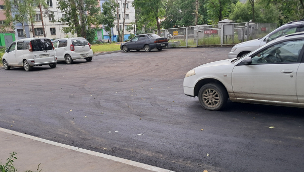 Завершена реализация проекта "Благоустройство придомовой территории" ТОС "Веселый двор"