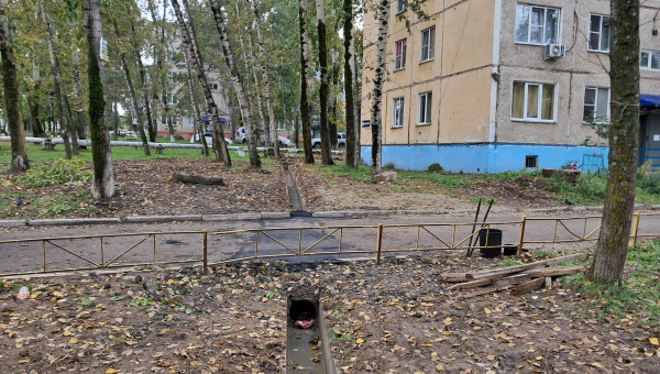 Завершена реализация проекта "Лотки во дворе" ТОС "5 Пионеров"